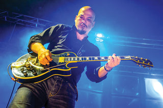 FOOL THE WORLD :: Pixies Guitarist Joey Santiago Talks 30 Years of Trompe le Monde