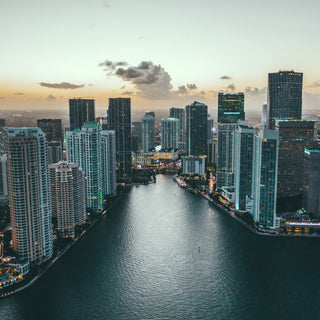 Airing Out :: Flying Over Miami
