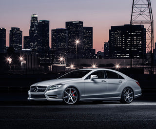 LESS IS MORE :: MERCEDES BENZ CLS550