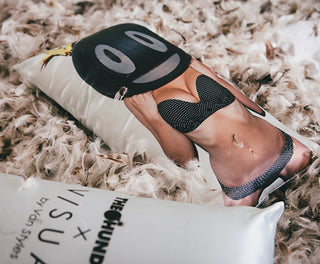 THE HUNDREDS X V/SUAL BY VAN STYLES :: PILLOW FIGHT