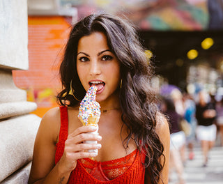 Ice Cream in SoHo :: Monica Alvarez