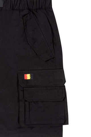 Jigsaw-Hybrid-Shorts-Black-Detail-Right-Front